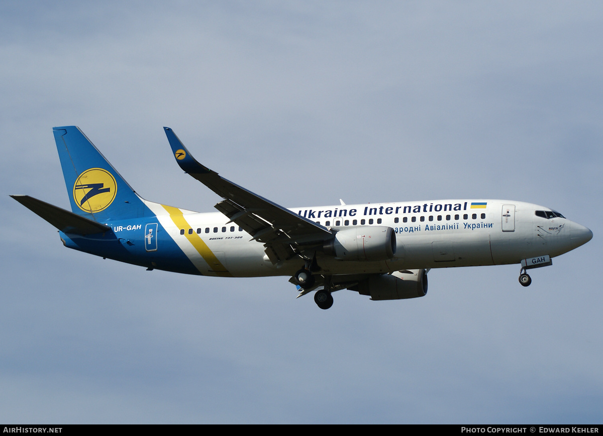 Aircraft Photo of UR-GAH | Boeing 737-32Q | Ukraine International Airlines | AirHistory.net #508033