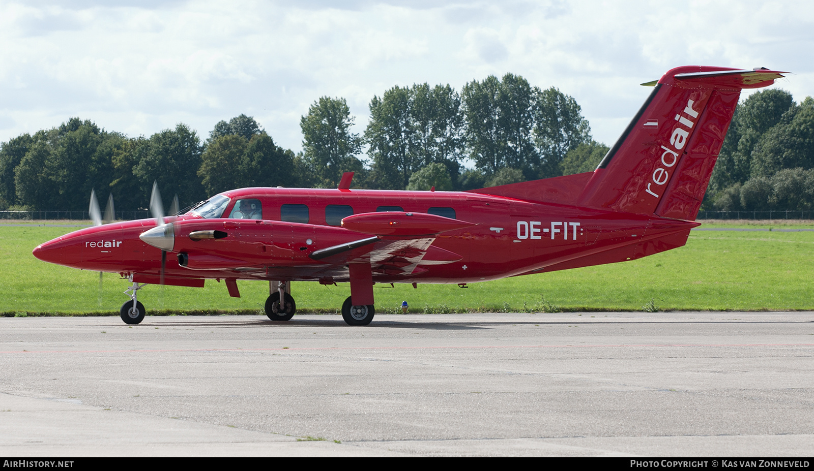 Aircraft Photo of OE-FIT | Piper PA-42-720 Cheyenne III | Redair | AirHistory.net #508085