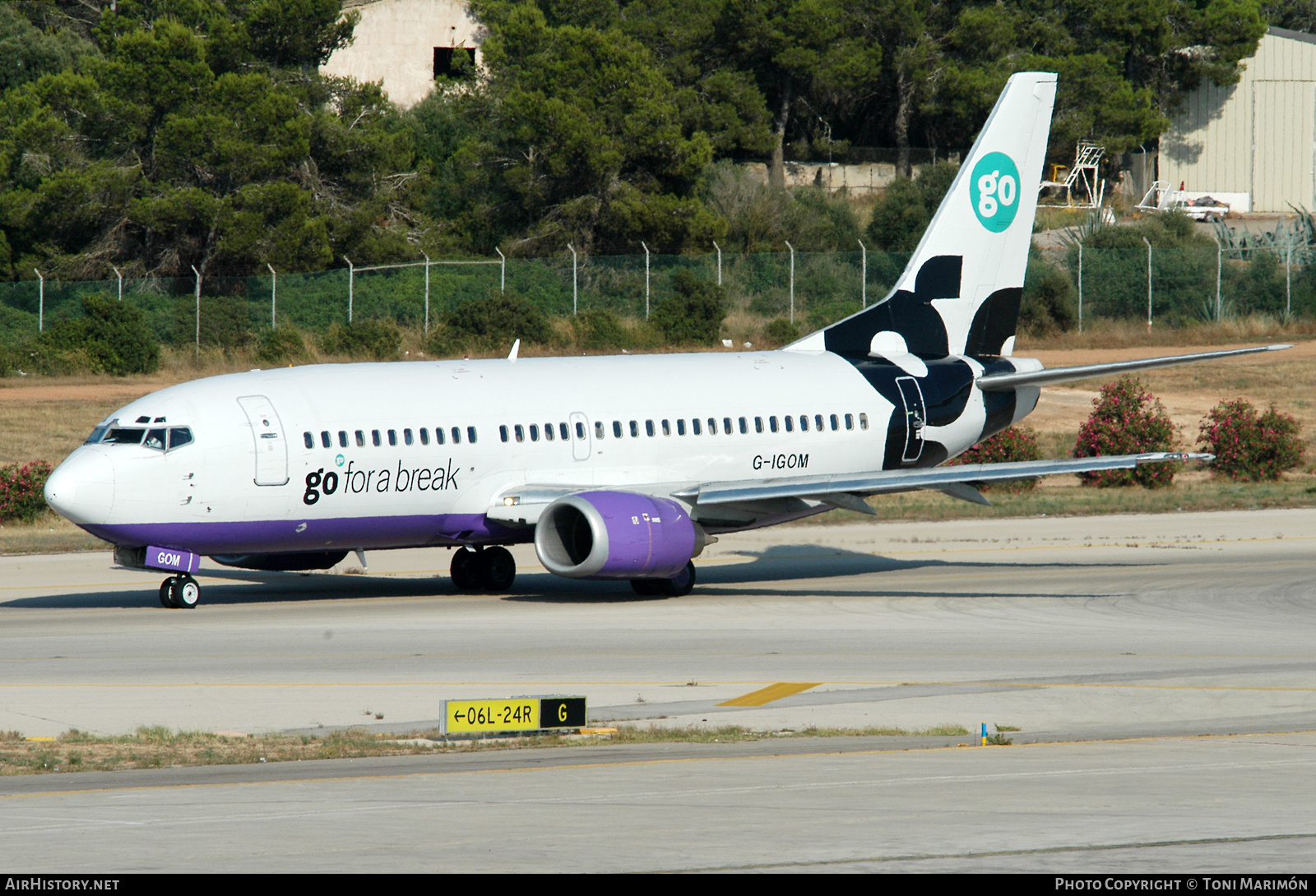 Aircraft Photo of G-IGOM | Boeing 737-36N | Go Fly | AirHistory.net #508106