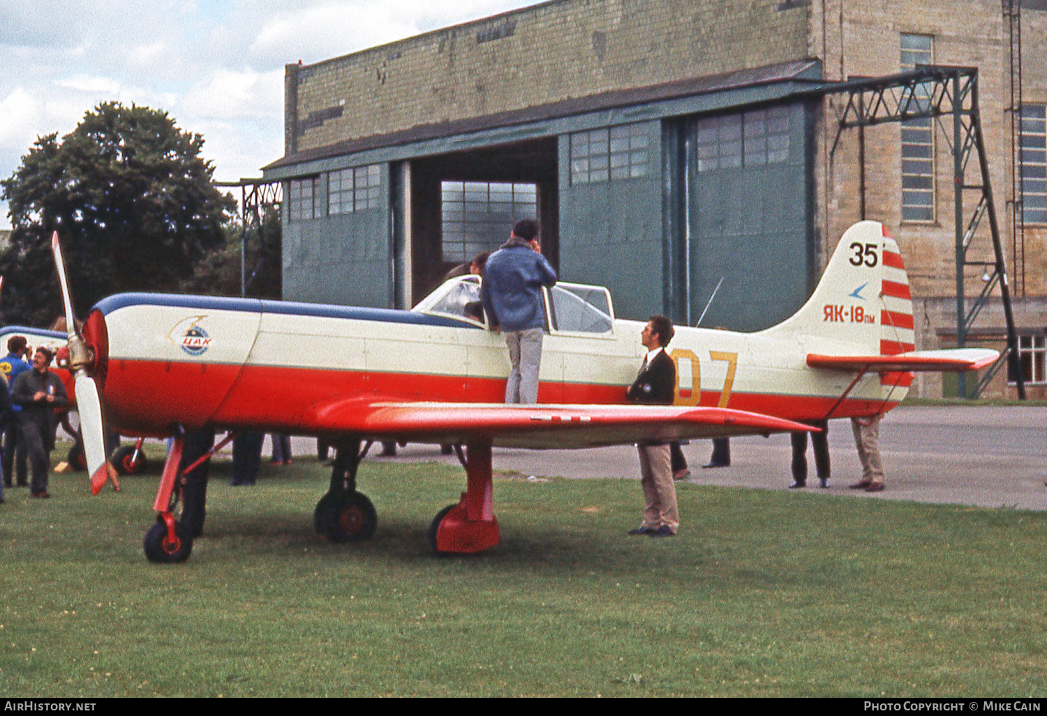 Aircraft Photo of 07 yellow | Yakovlev Yak-18PM | Soviet Union - Air Force | AirHistory.net #508123