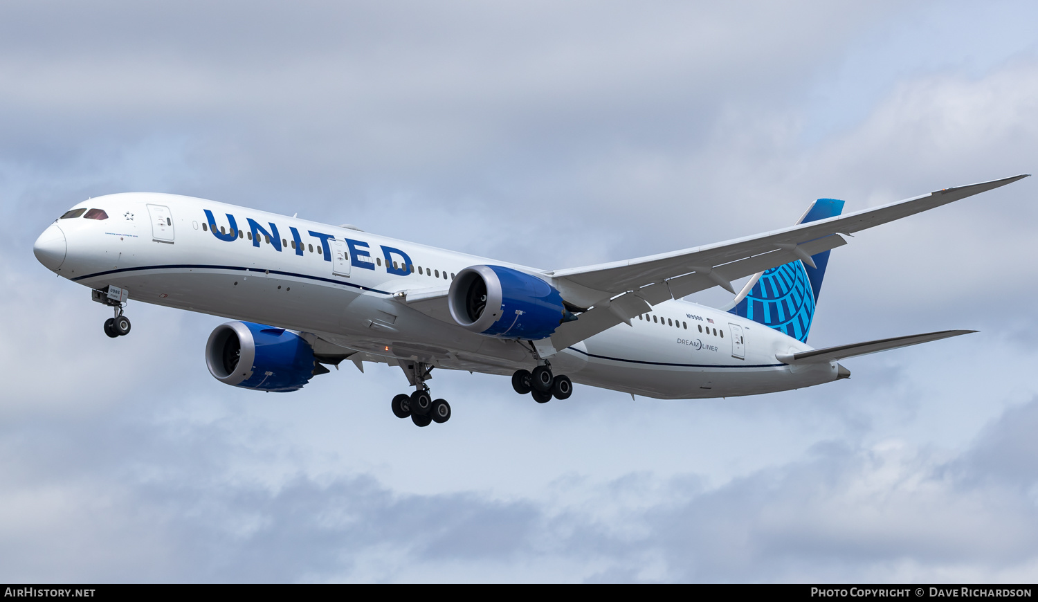 Aircraft Photo of N19986 | Boeing 787-9 Dreamliner | United Airlines | AirHistory.net #508170