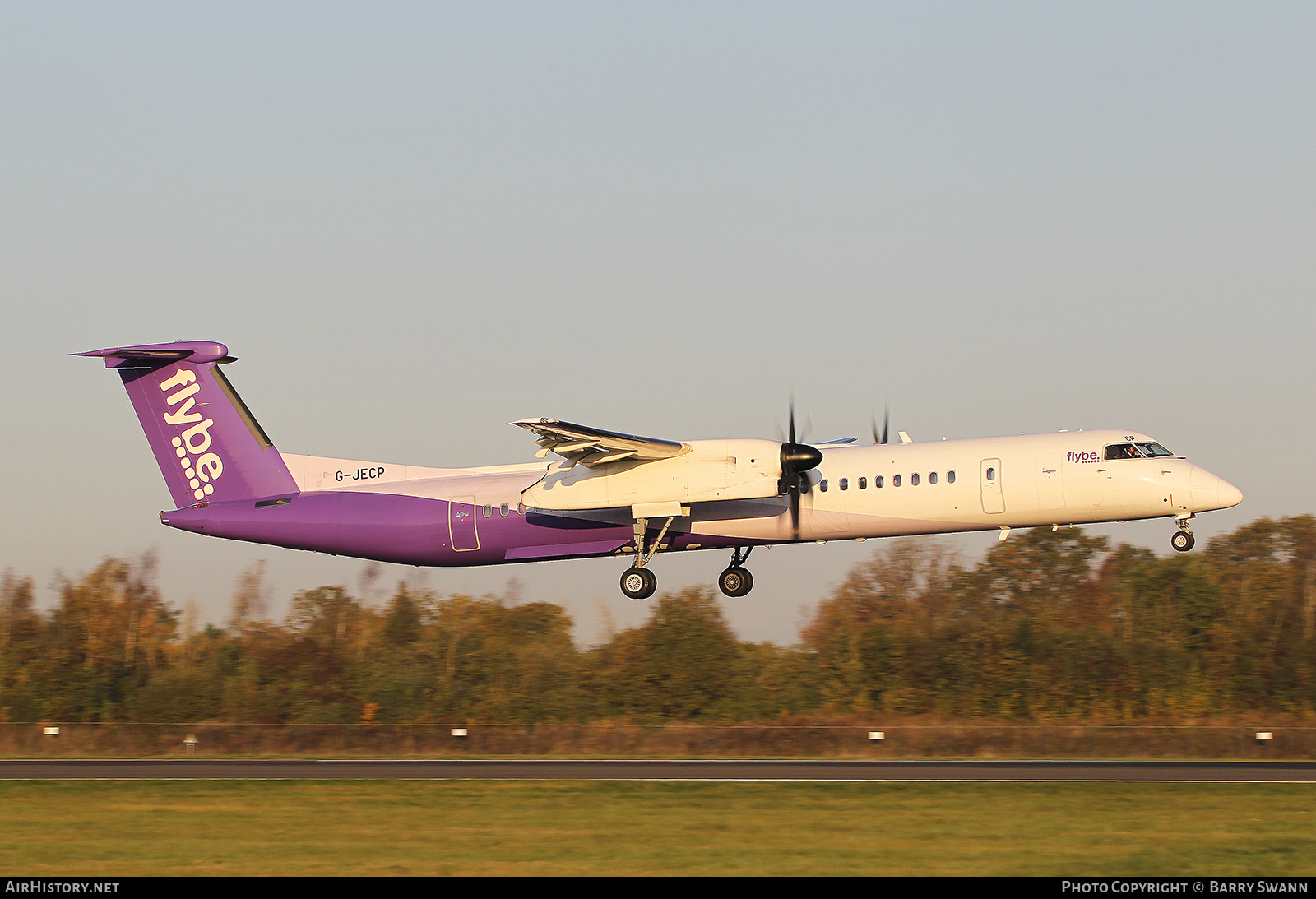 Aircraft Photo of G-JECP | Bombardier DHC-8-402 Dash 8 | Flybe | AirHistory.net #508358