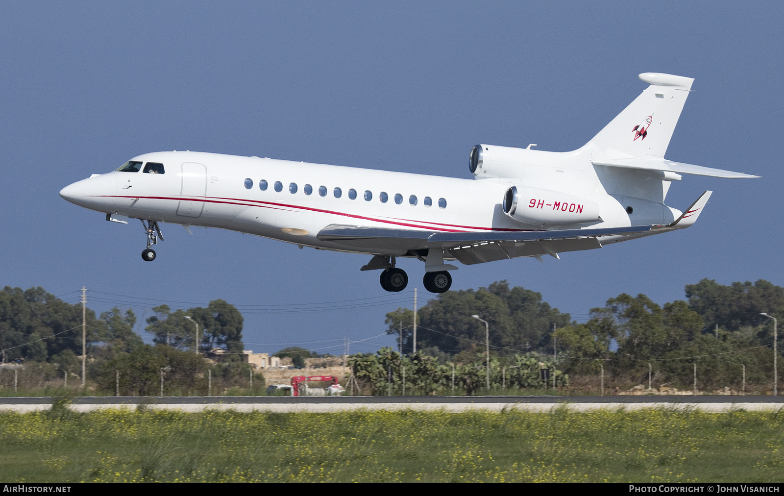 Aircraft Photo of 9H-MOON | Dassault Falcon 7X | AirHistory.net #508852