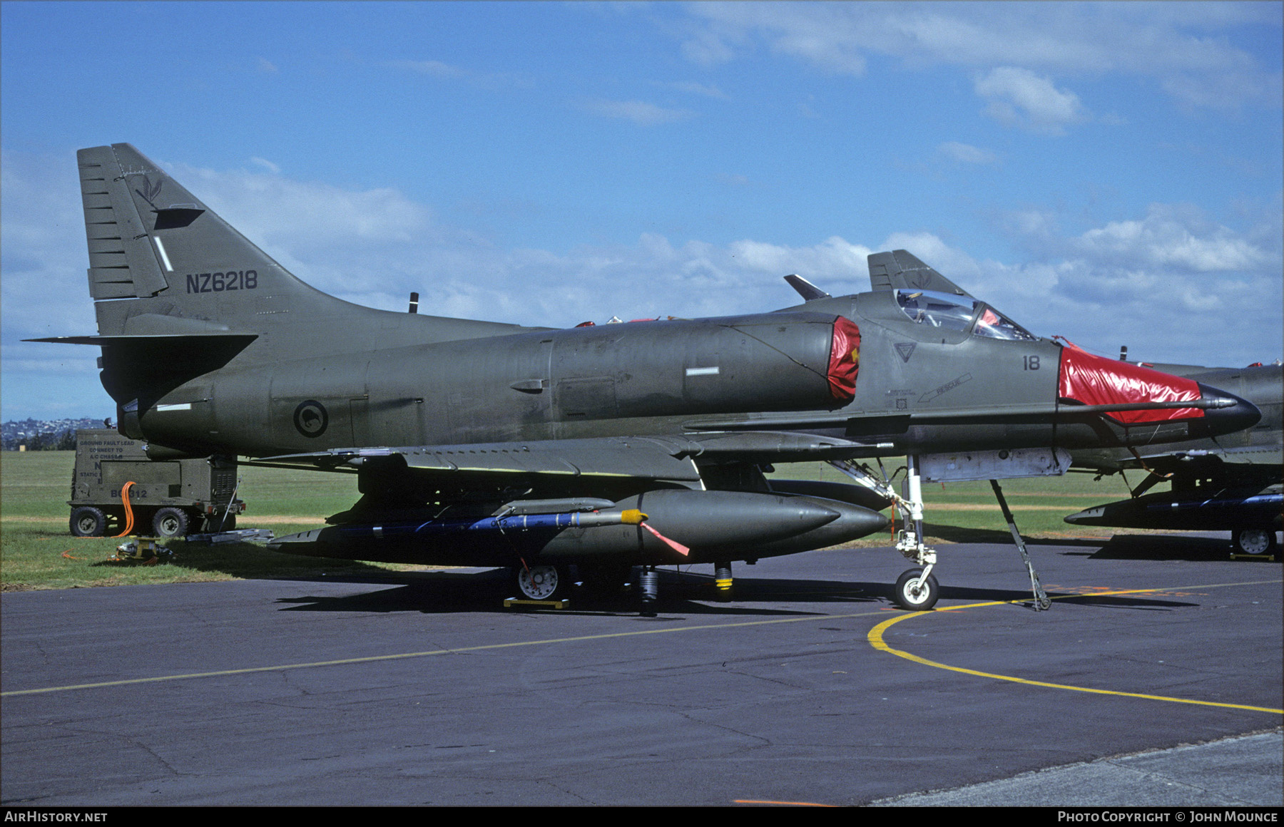 Aircraft Photo of NZ6218 | Douglas A-4K Skyhawk | New Zealand - Air Force | AirHistory.net #508876