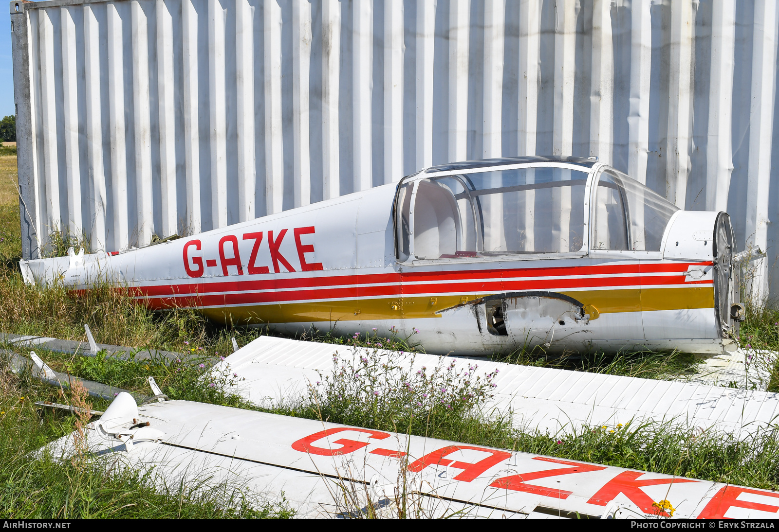 Aircraft Photo of G-AZKE | Socata MS-880B Rallye Club | AirHistory.net #508960