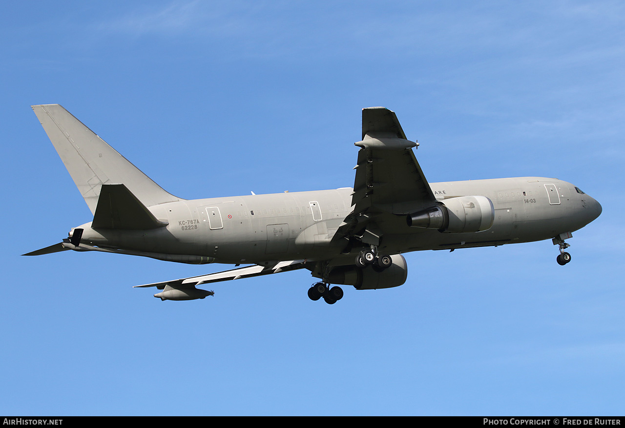 Aircraft Photo of MM62228 | Boeing KC-767A (767-2EY/ER) | Italy - Air Force | AirHistory.net #508962