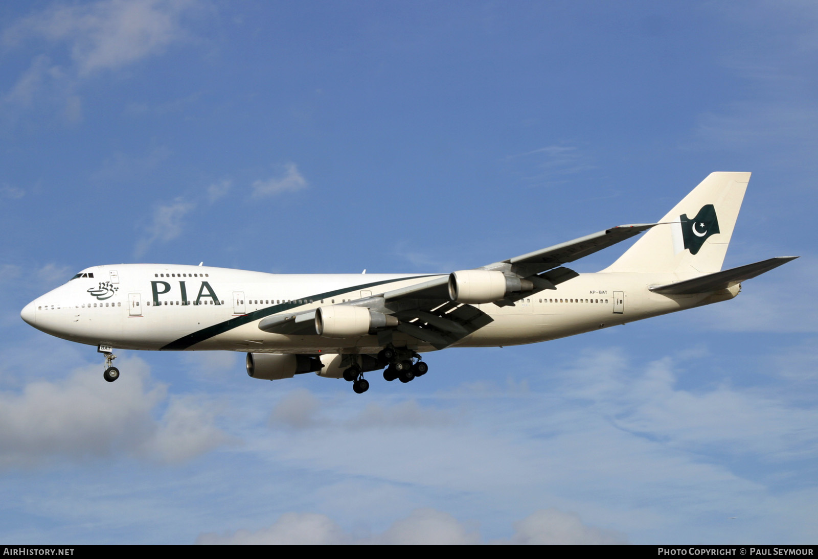 Aircraft Photo of AP-BAT | Boeing 747-240BM | Pakistan International Airlines - PIA | AirHistory.net #508978