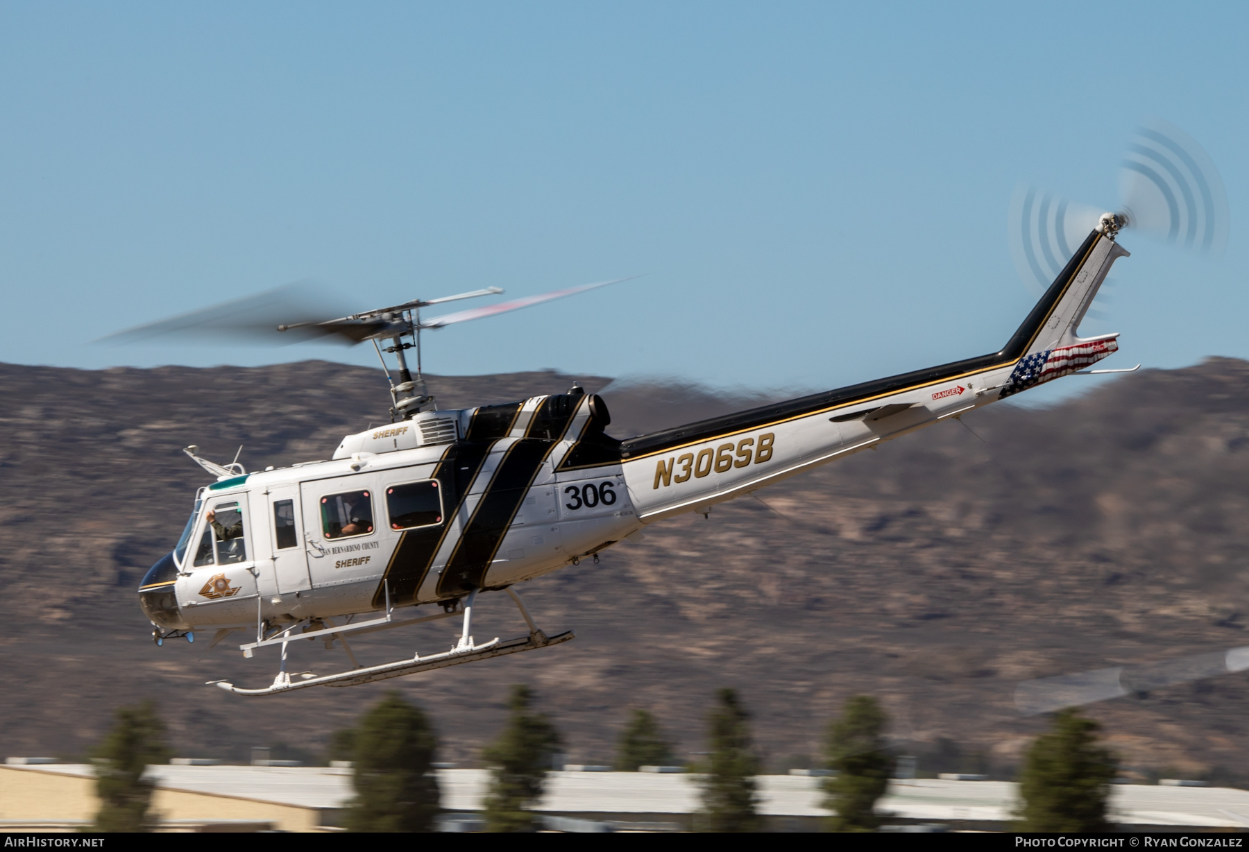 Aircraft Photo of N306SB | Bell UH-1H Iroquois | San Bernardino County Sheriff | AirHistory.net #509124