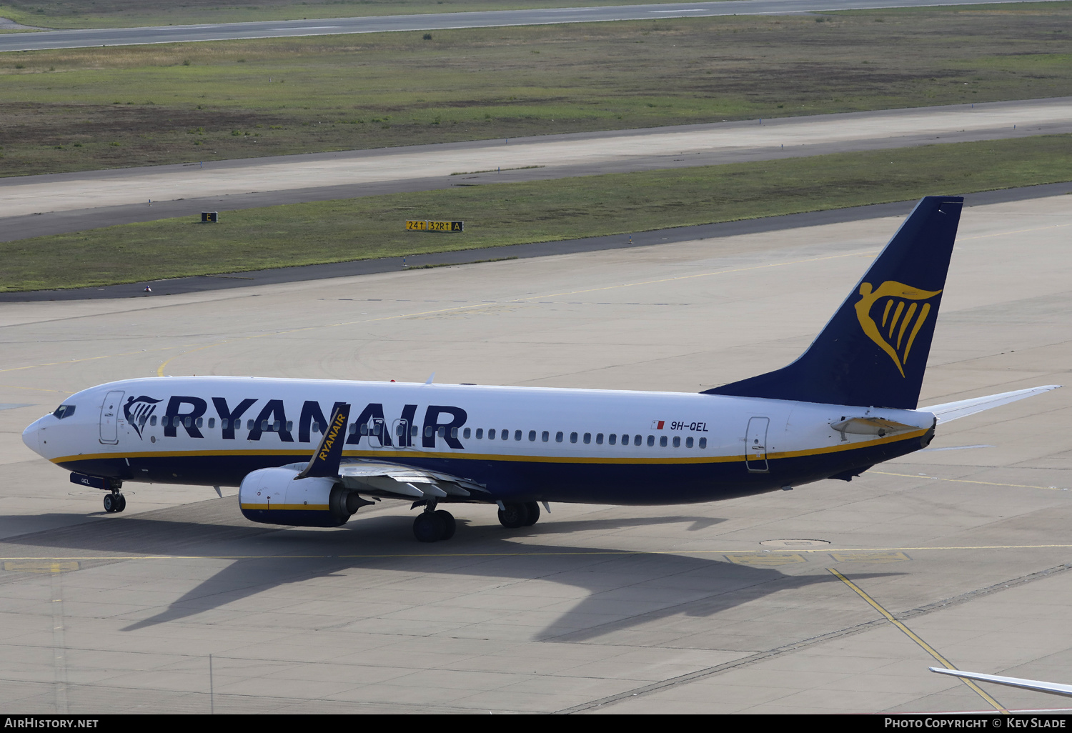 Aircraft Photo of 9H-QEL | Boeing 737-800 | Ryanair | AirHistory.net #509198