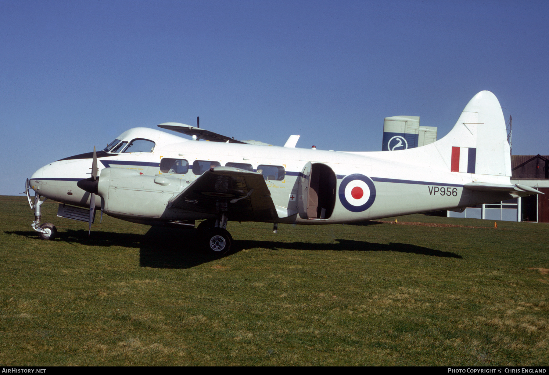 Aircraft Photo of VP956 | De Havilland D.H. 104 Devon C2/2 | UK - Air Force | AirHistory.net #509278