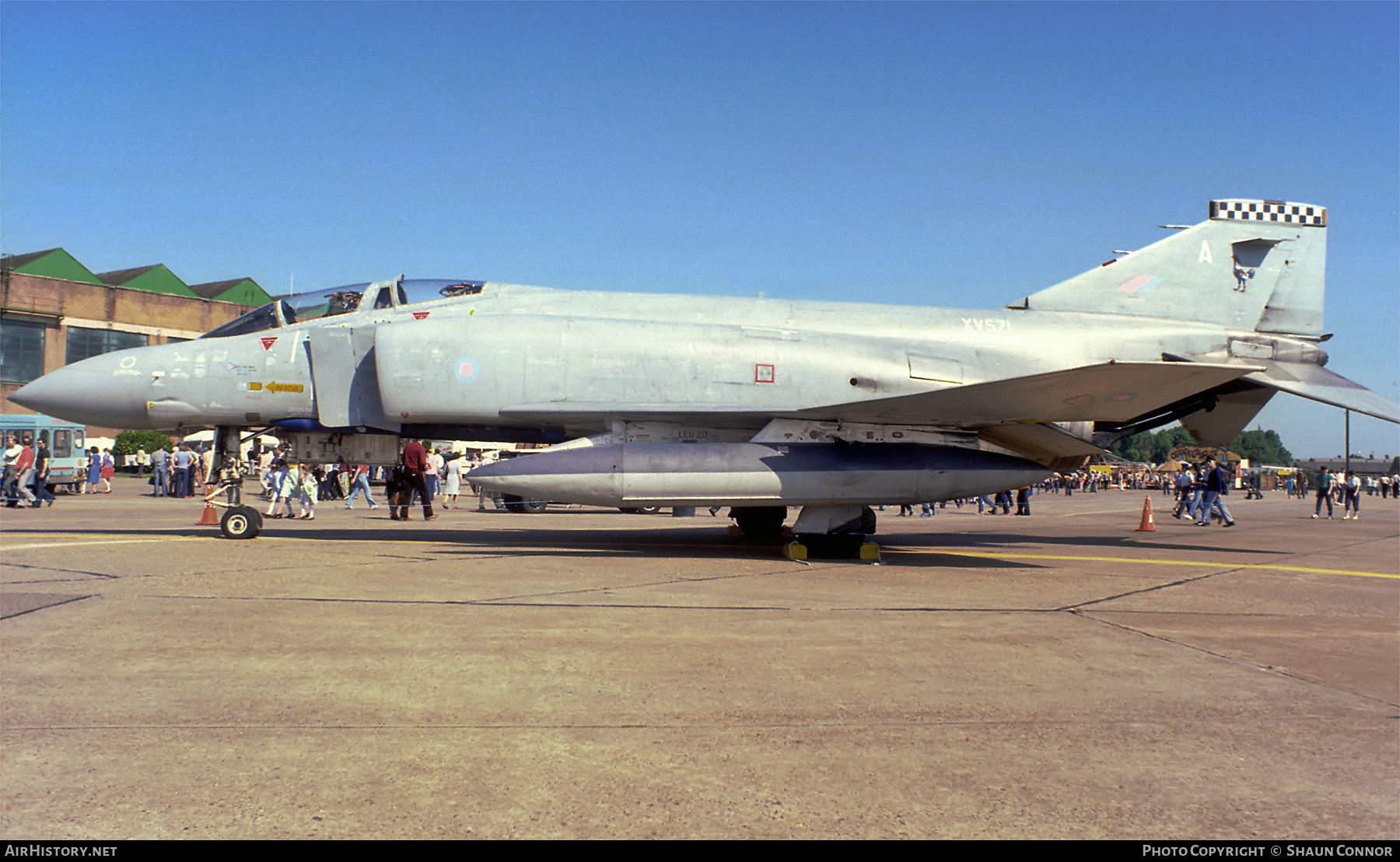 Aircraft Photo of XV571 | McDonnell Douglas F-4K Phantom FG1 | UK - Air Force | AirHistory.net #509327