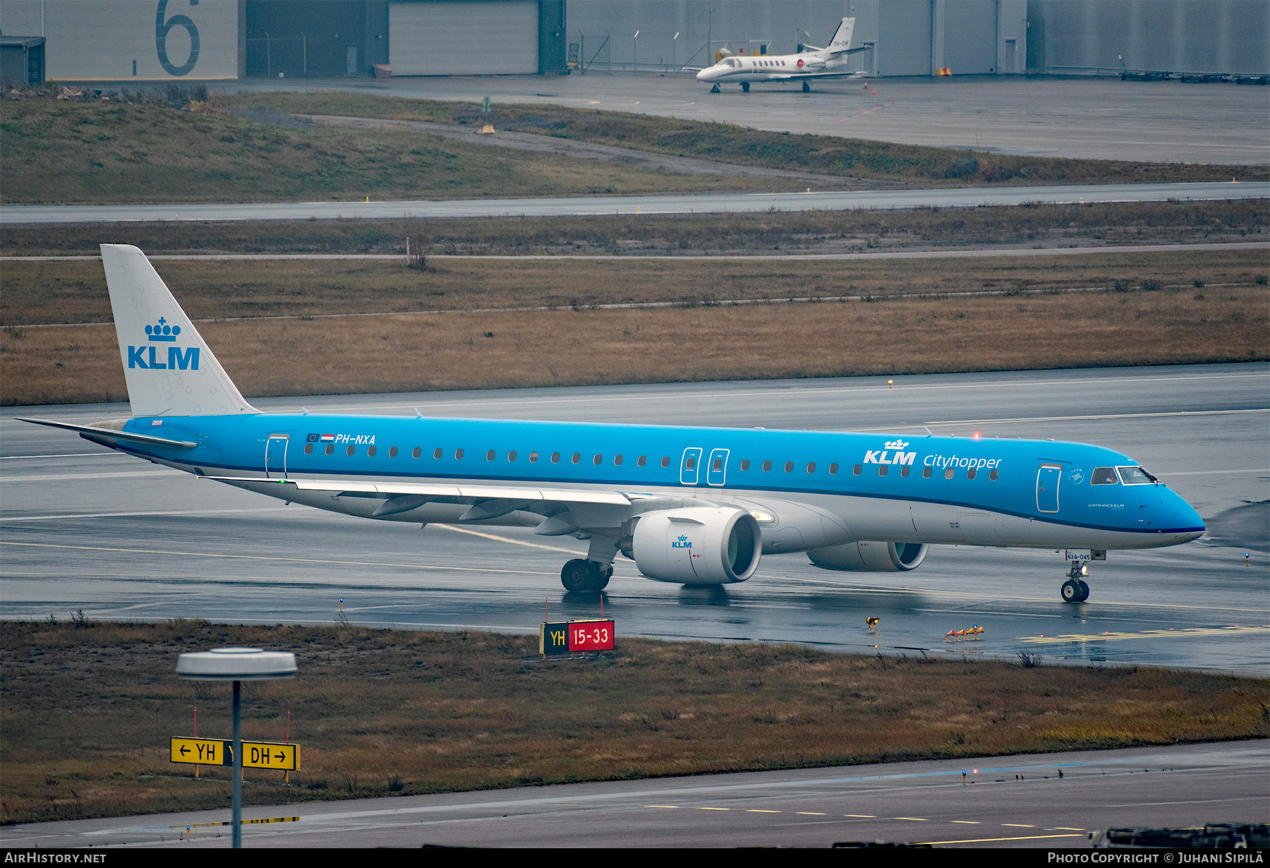 Aircraft Photo of PH-NXA | Embraer 195-E2 (ERJ-190-400) | KLM Cityhopper | AirHistory.net #509406