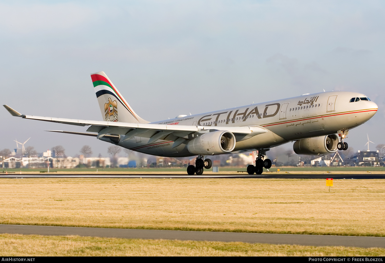 Aircraft Photo of A6-EYL | Airbus A330-243 | Etihad Airways | AirHistory.net #509436