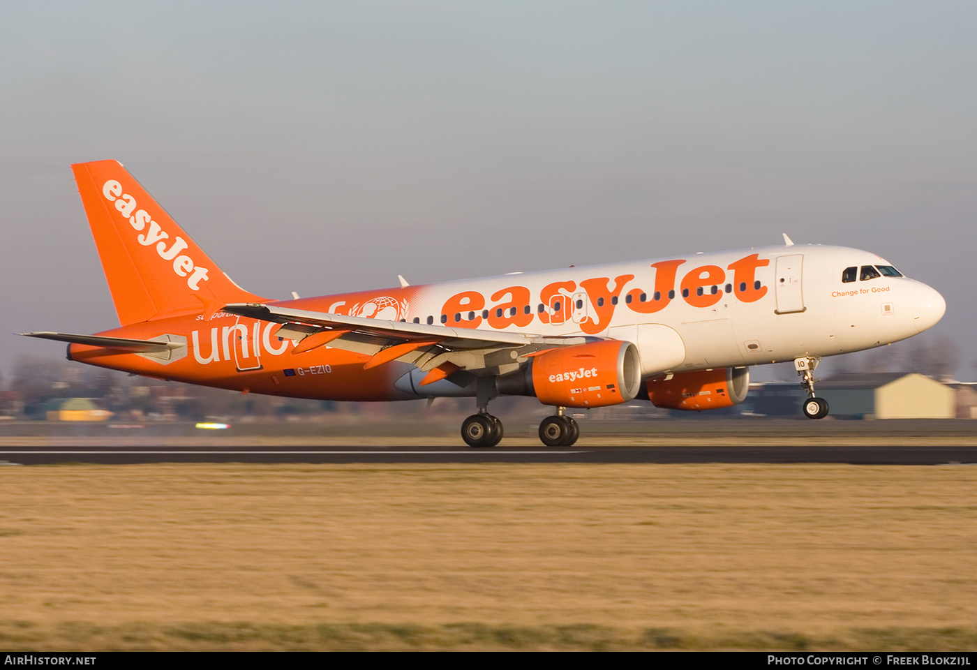 Aircraft Photo of G-EZIO | Airbus A319-111 | EasyJet | AirHistory.net #509557