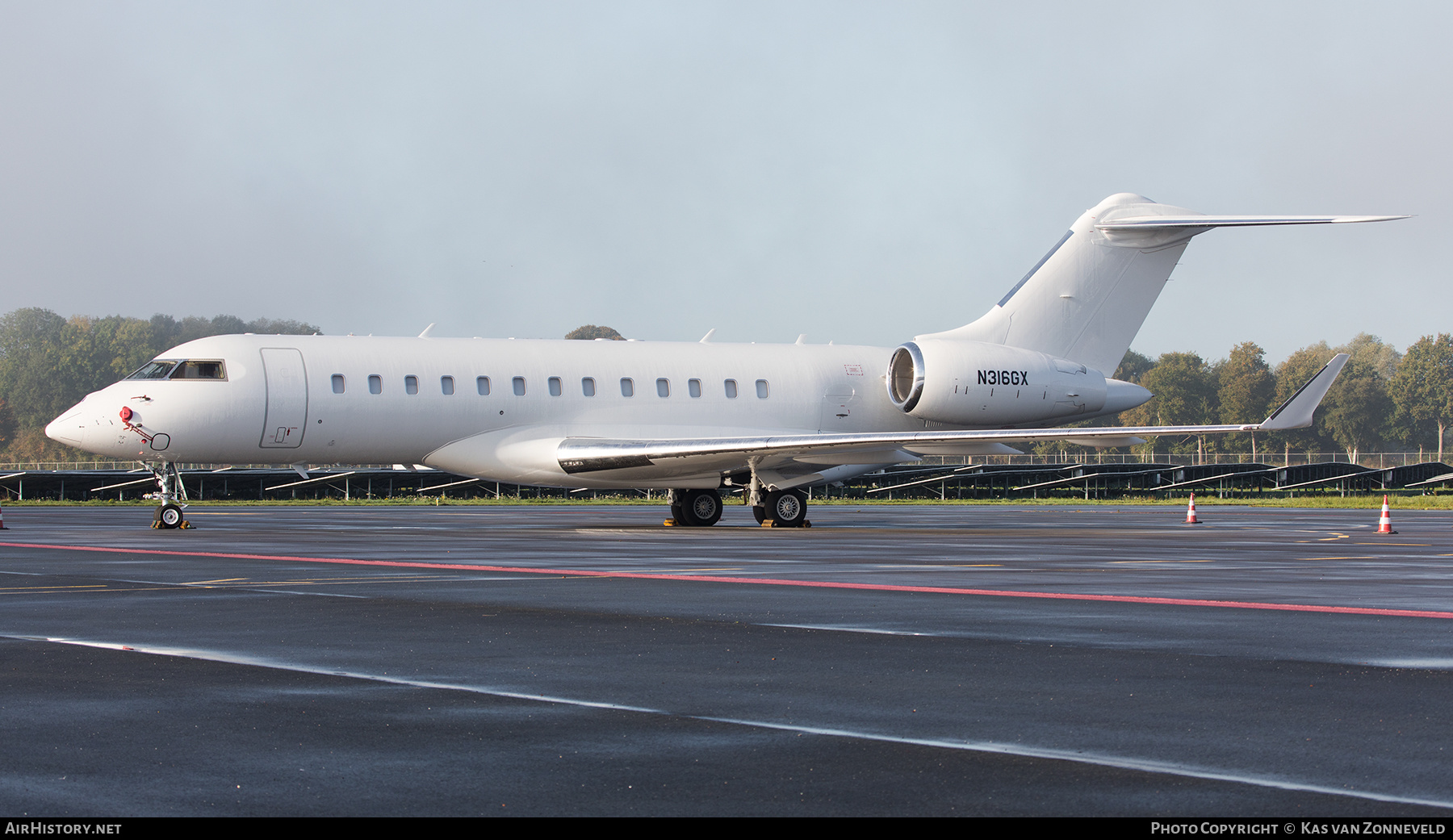 Aircraft Photo of N316GX | Bombardier Global Express XRS (BD-700-1A10) | AirHistory.net #509599