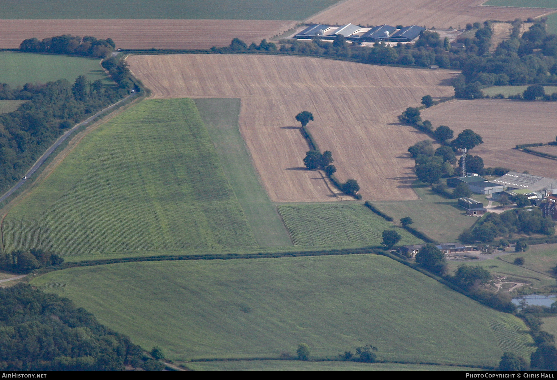 Airport photo of Abbots Bromley - Yeatsall Farm in England, United Kingdom | AirHistory.net #509602