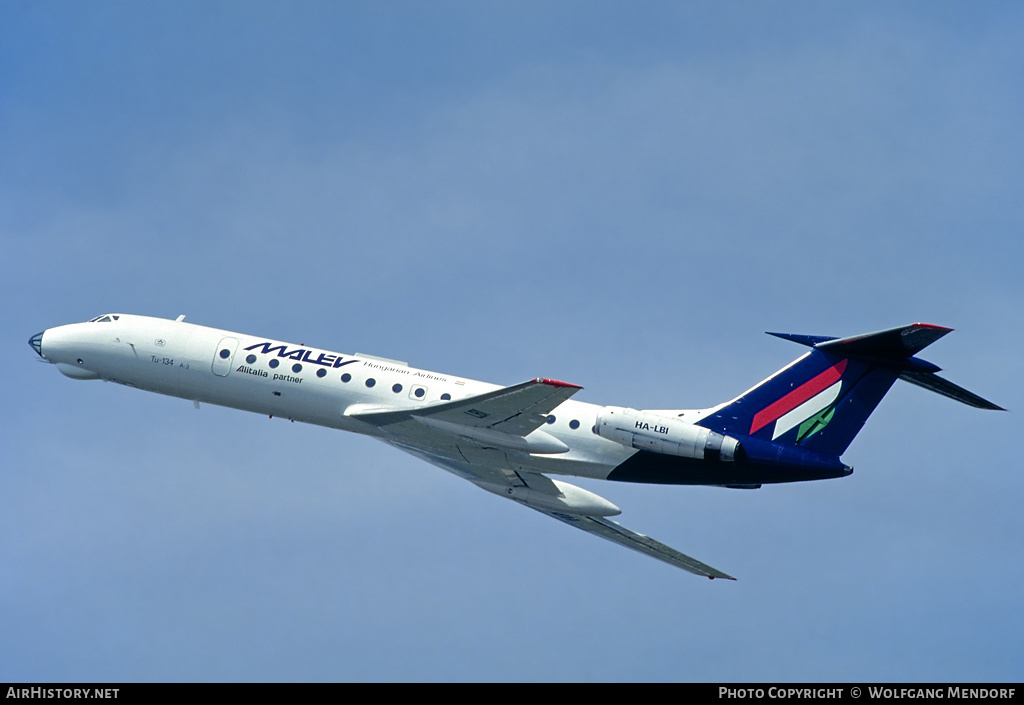 Aircraft Photo of HA-LBI | Tupolev Tu-134A-3 | Malév - Hungarian Airlines | AirHistory.net #509636