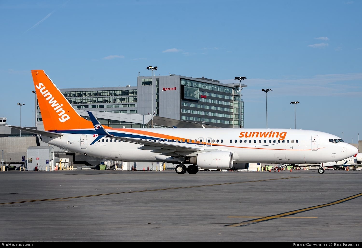 Aircraft Photo of C-GNVR | Boeing 737-86N | Sunwing Airlines | AirHistory.net #509797