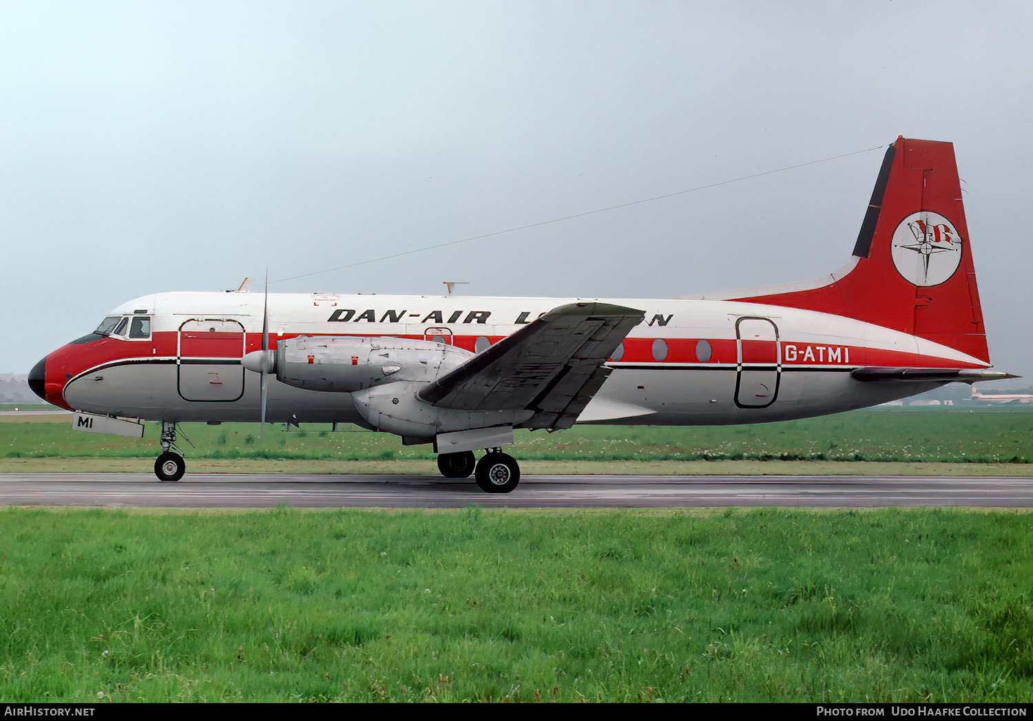 Aircraft Photo of G-ATMI | Hawker Siddeley HS-748 Srs2/225 | Dan-Air London | AirHistory.net #509899