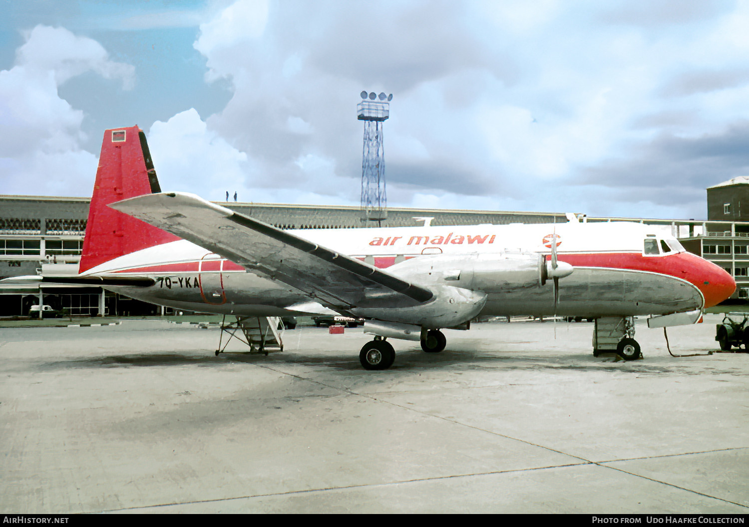 Aircraft Photo of 7Q-YKA | Hawker Siddeley HS-748 Srs2/108 | Air Malawi | AirHistory.net #509900