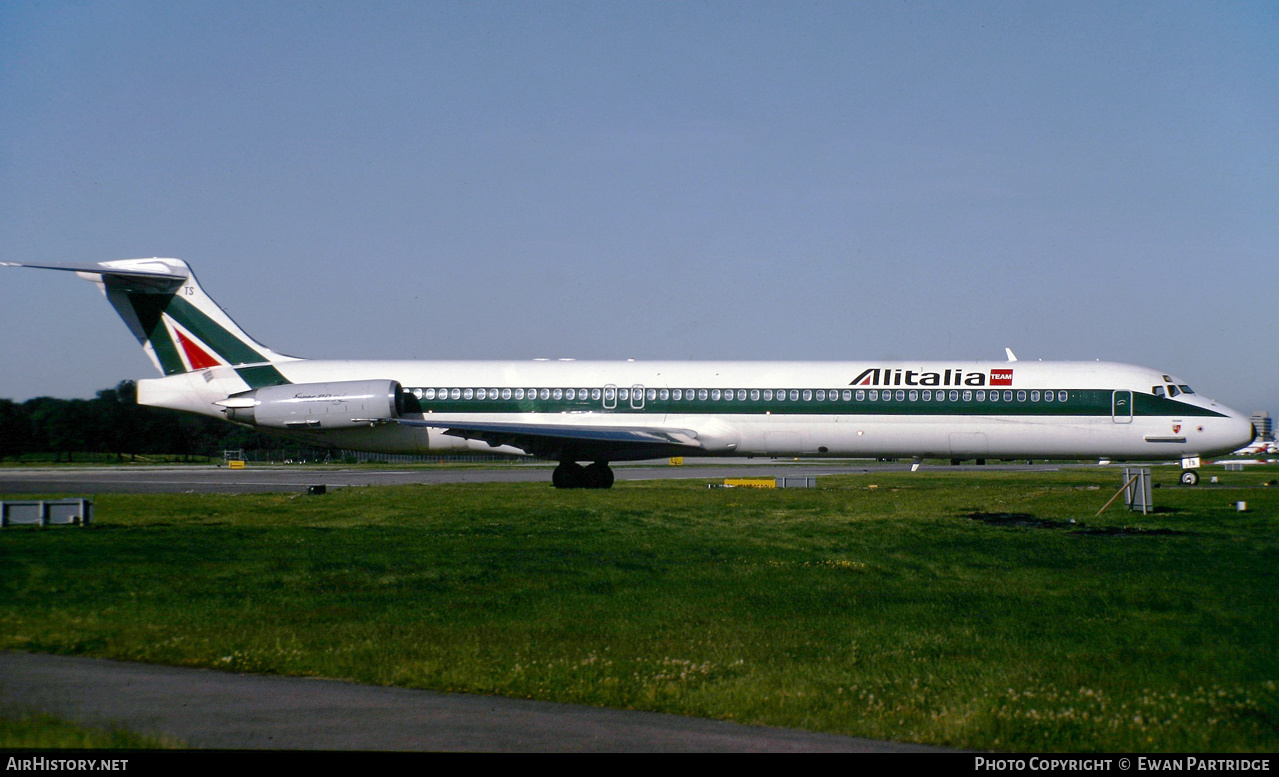 Aircraft Photo of I-DATS | McDonnell Douglas MD-82 (DC-9-82) | Alitalia | AirHistory.net #509926