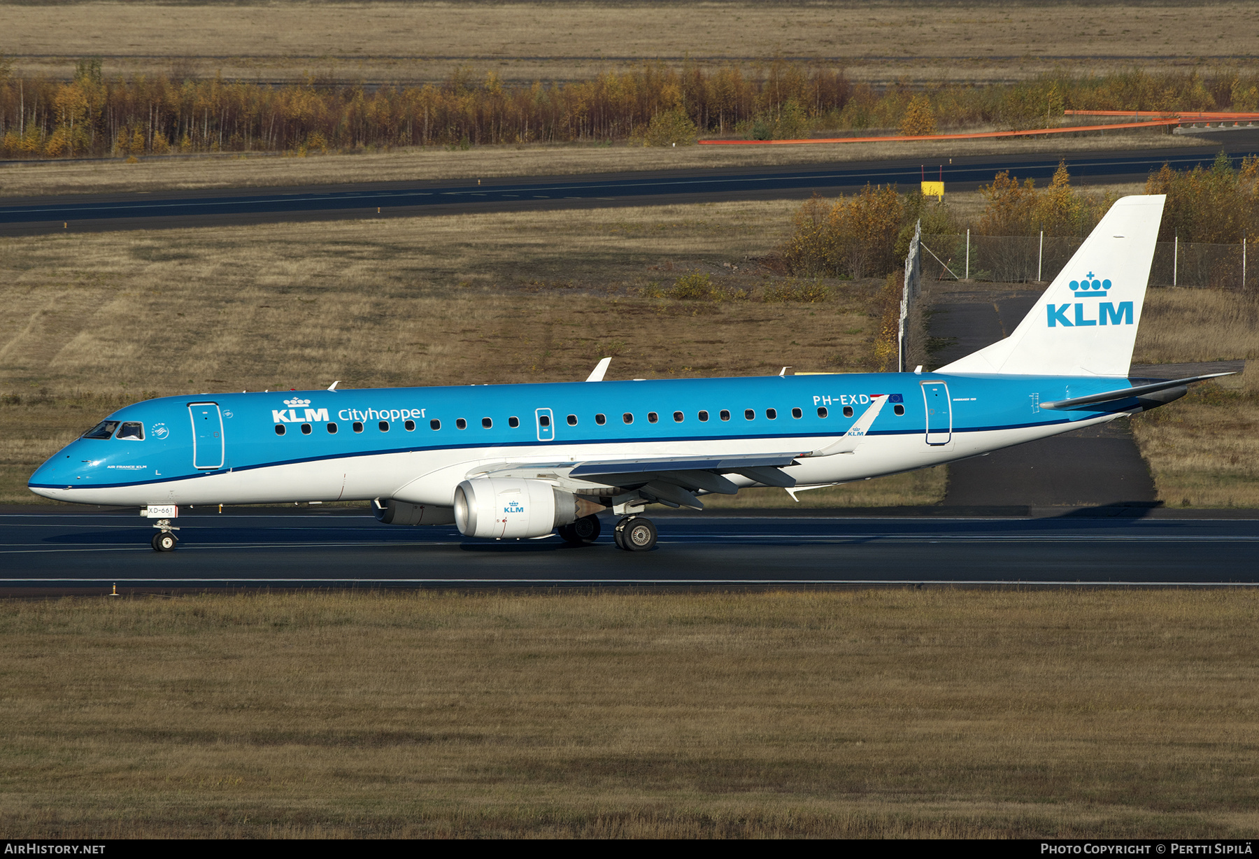 Aircraft Photo of PH-EXD | Embraer 190STD (ERJ-190-100STD) | KLM Cityhopper | AirHistory.net #509973