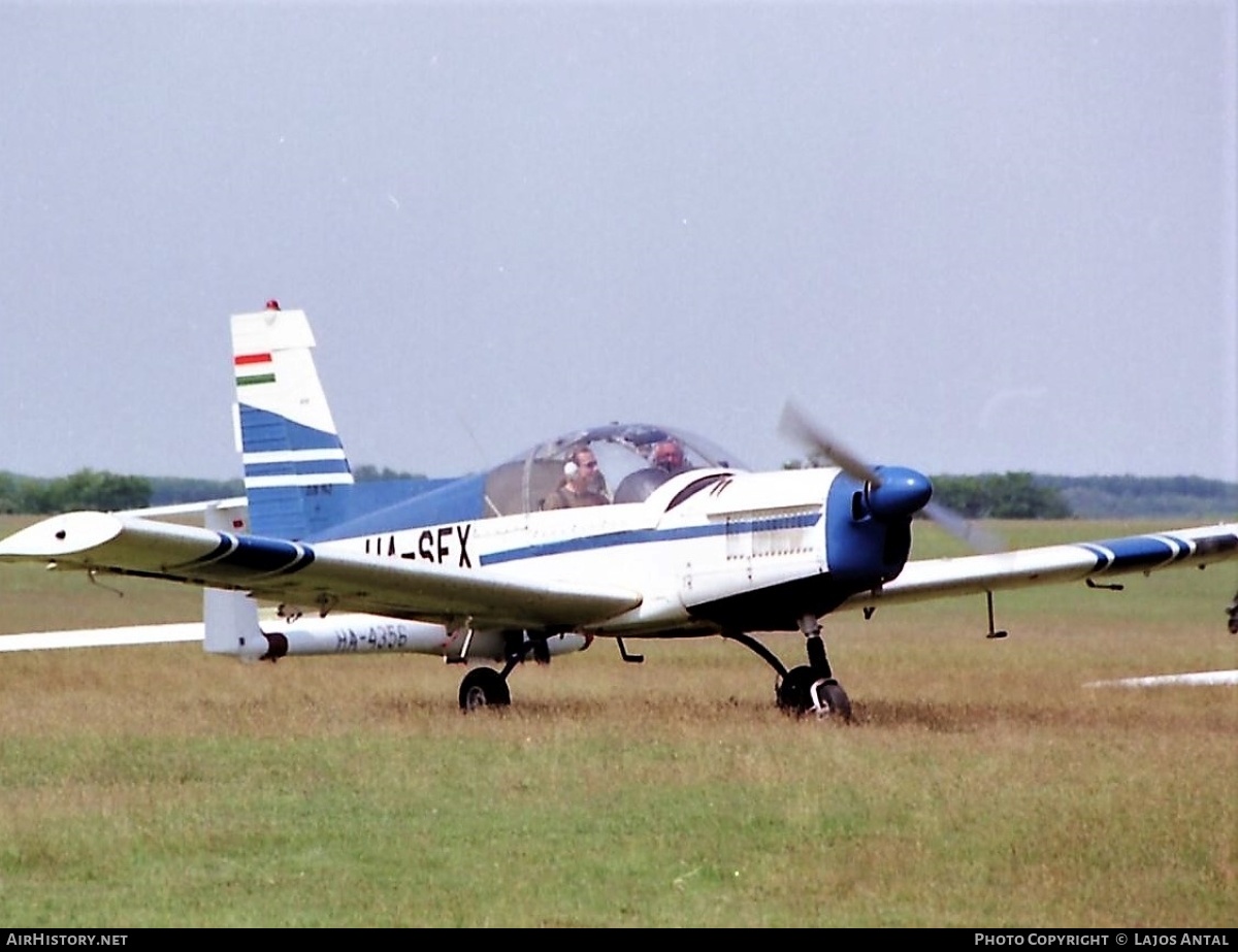 Aircraft Photo of HA-SFX | Zlin Z-142 | AirHistory.net #509993