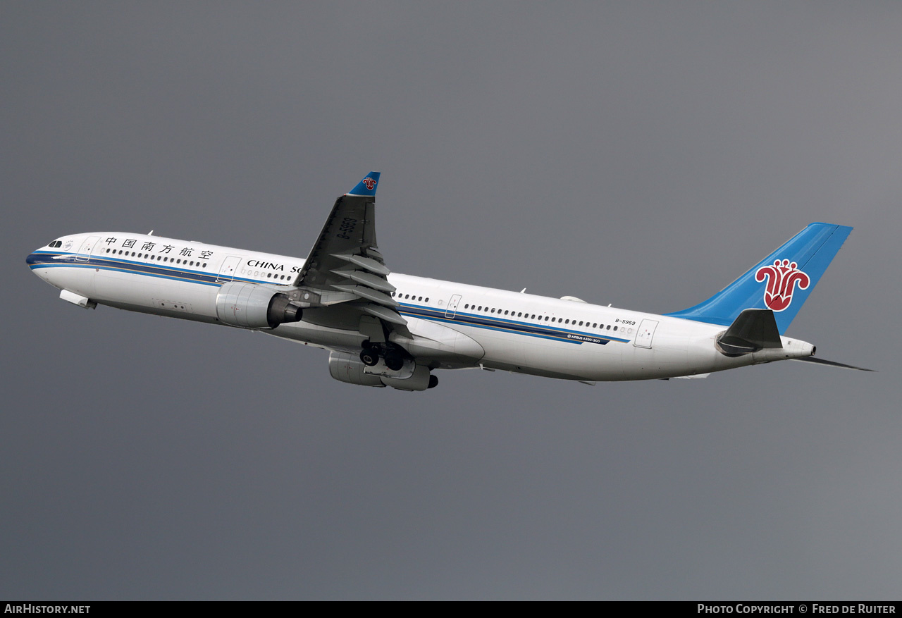 Aircraft Photo of B-5959 | Airbus A330-323E | China Southern Airlines | AirHistory.net #510062