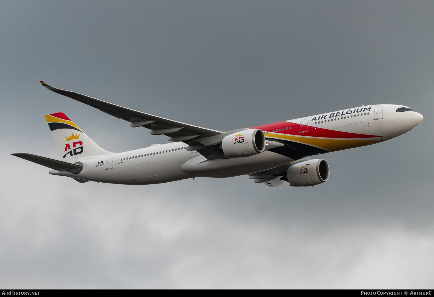 Aircraft Photo of OO-ABG | Airbus A330-941N | Air Belgium | AirHistory.net #510072