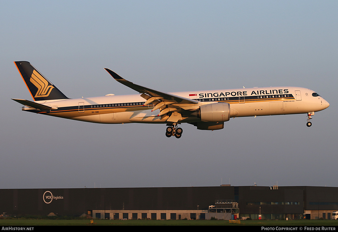 Aircraft Photo of 9V-SMO | Airbus A350-941 | Singapore Airlines | AirHistory.net #510090