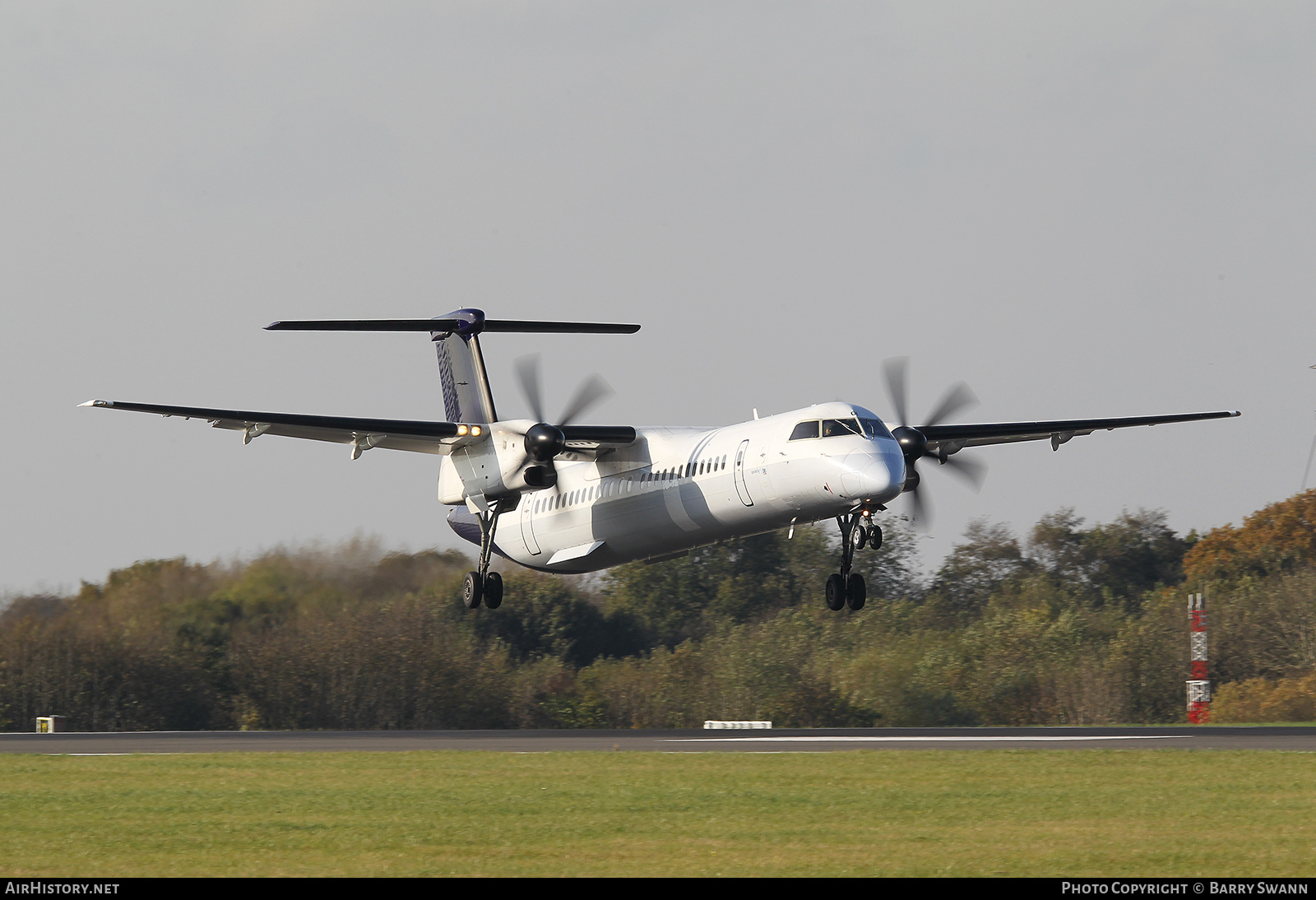Aircraft Photo of G-ECOI | Bombardier DHC-8-402 Dash 8 | Flybe | AirHistory.net #510145