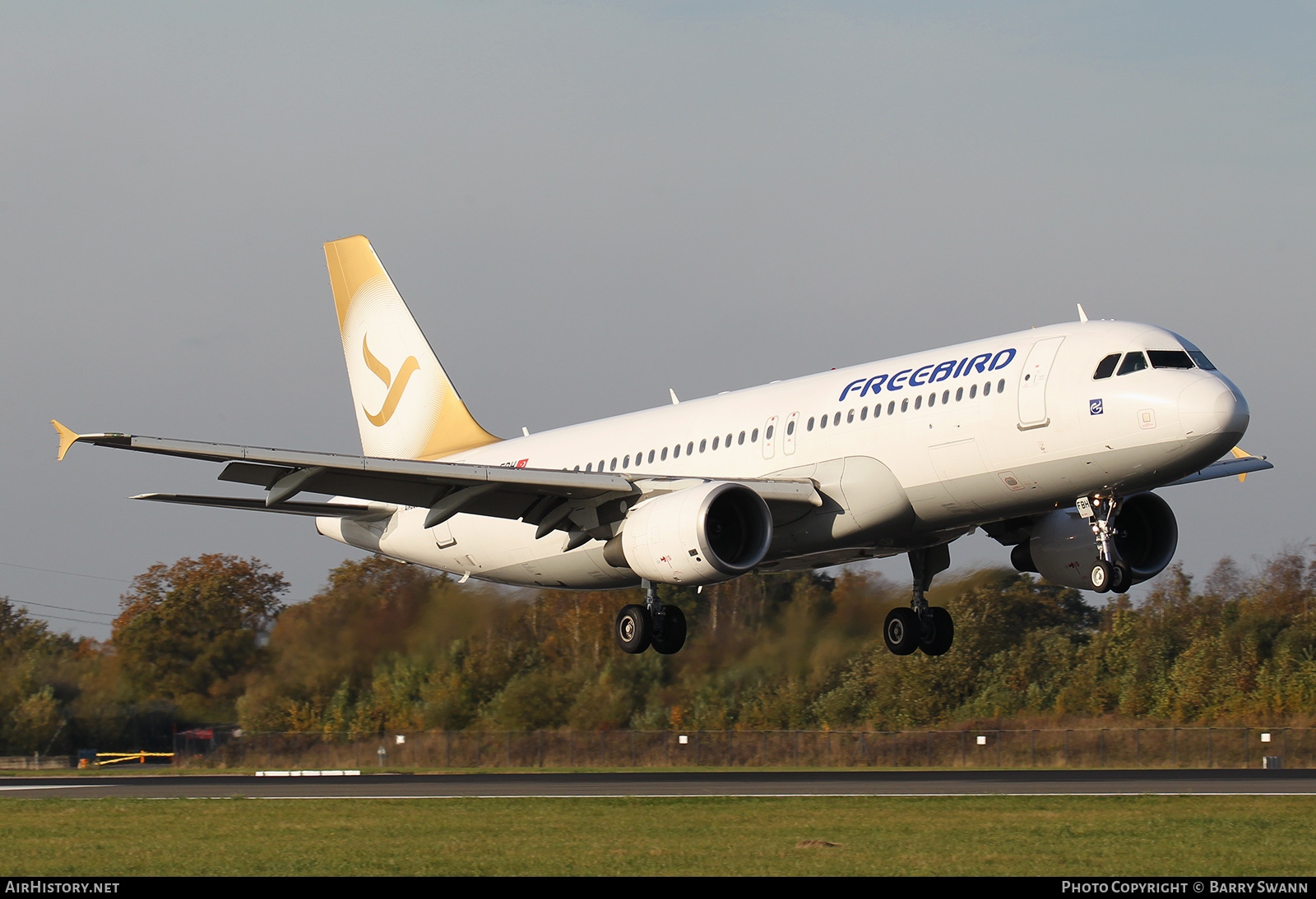 Aircraft Photo of TC-FBH | Airbus A320-214 | Freebird Airlines | AirHistory.net #510238