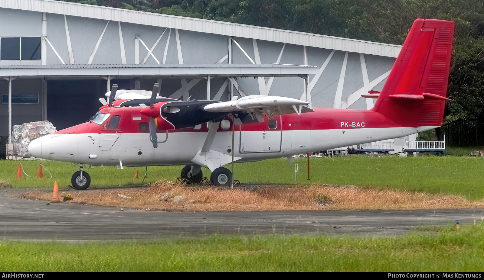 Aircraft Photo of PK-BAC | De Havilland Canada DHC-6-300 Twin Otter | AirHistory.net #510334