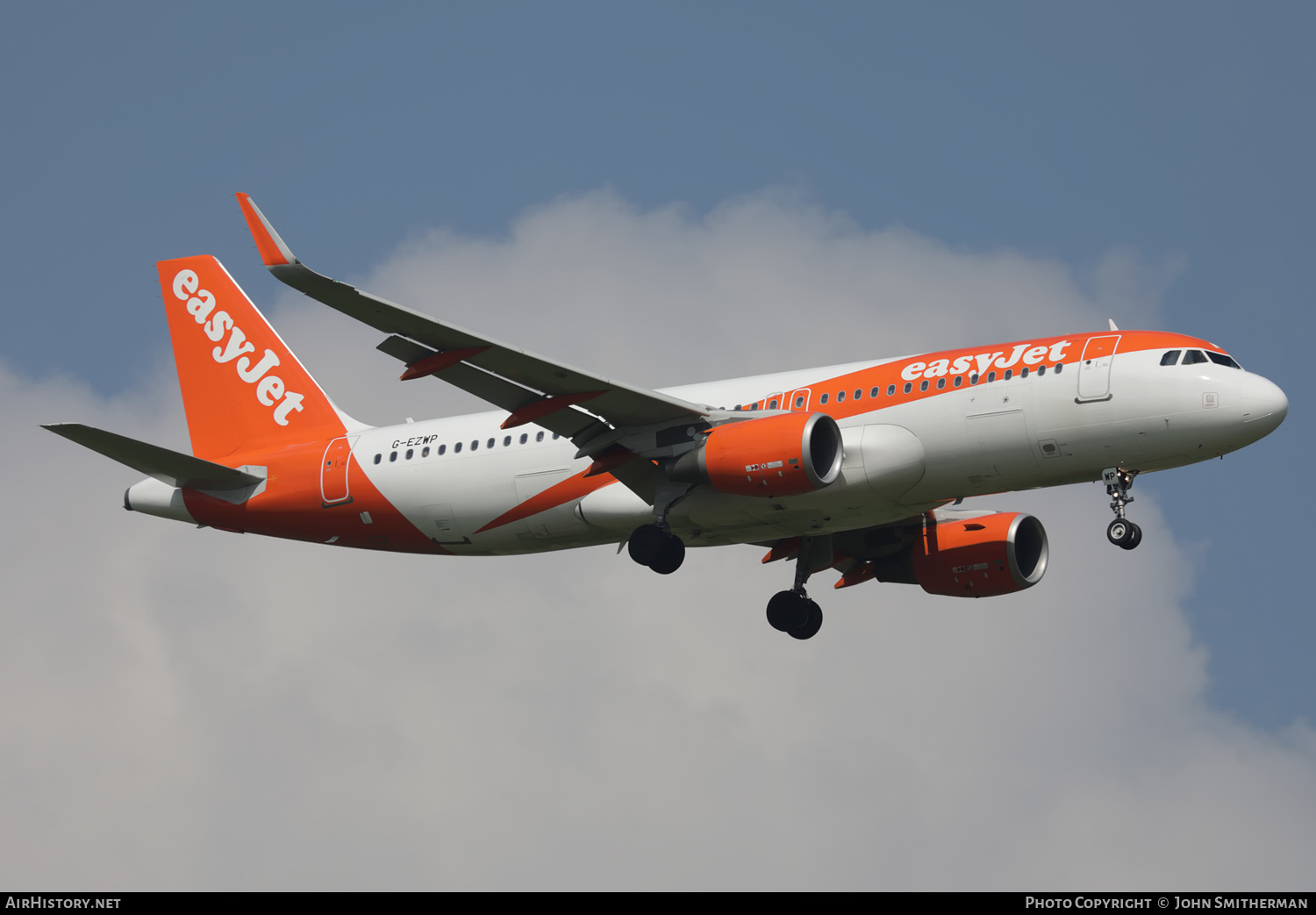 Aircraft Photo of G-EZWP | Airbus A320-214 | EasyJet | AirHistory.net #510388