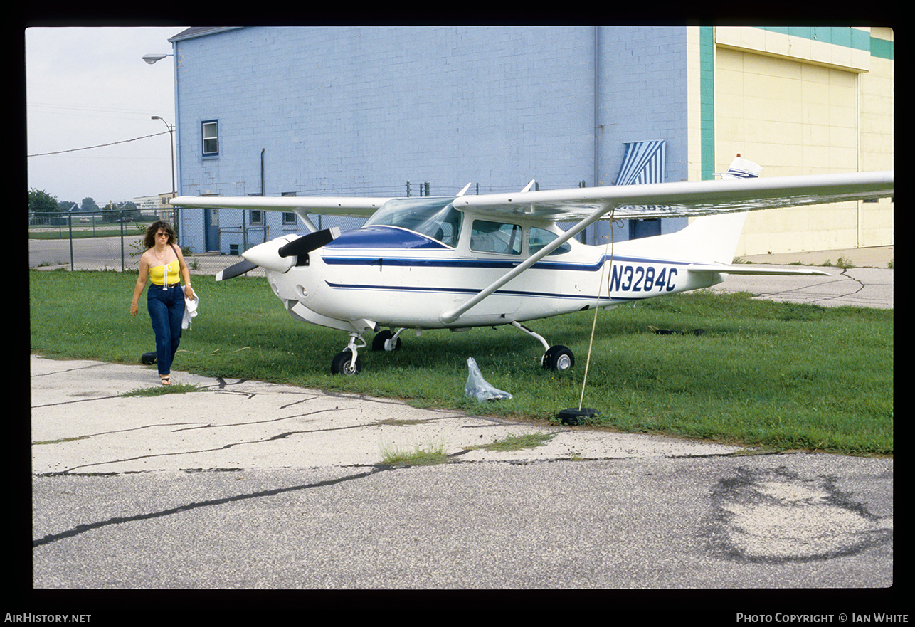 Aircraft Photo of N3284C | Cessna R182 Skylane RG | AirHistory.net #510390