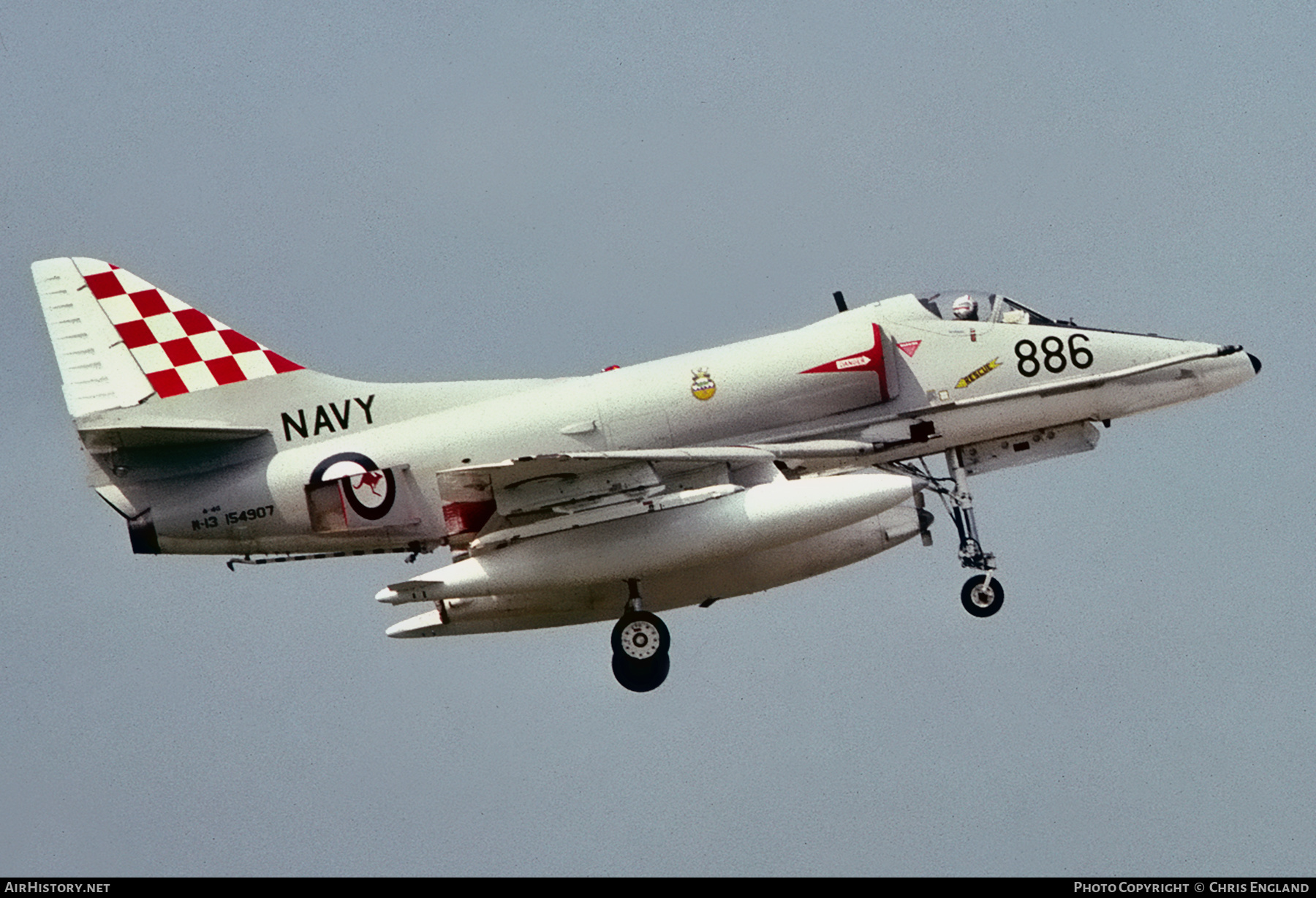 Aircraft Photo of N13-154907 | McDonnell Douglas A-4G Skyhawk | Australia - Navy | AirHistory.net #510409