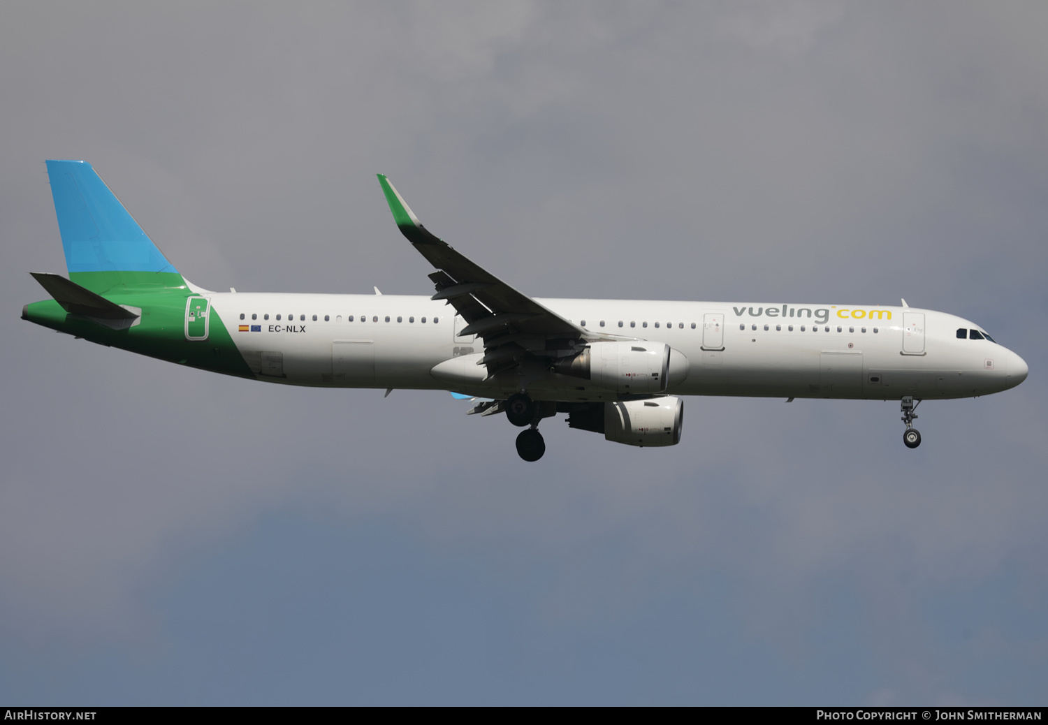 Aircraft Photo of EC-NLX | Airbus A321-211 | Vueling Airlines | AirHistory.net #510411
