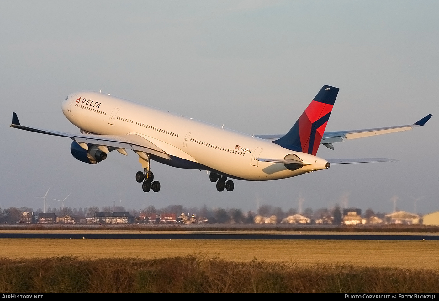 Aircraft Photo of N817NW | Airbus A330-323 | Delta Air Lines | AirHistory.net #510507