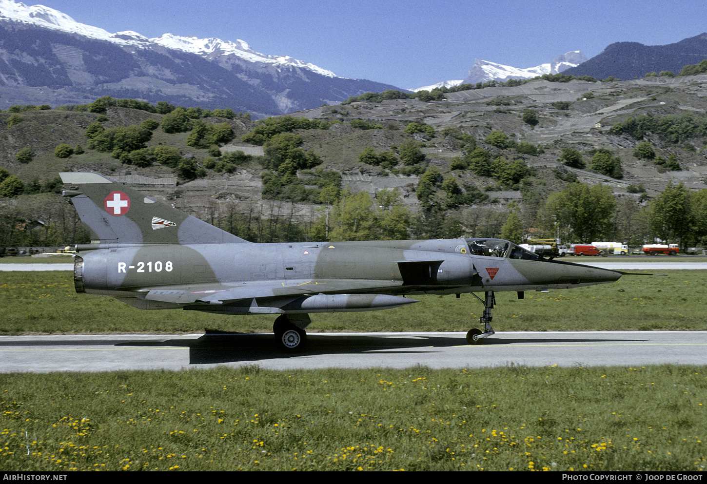 Aircraft Photo of R-2108 | Dassault Mirage IIIRS | Switzerland - Air Force | AirHistory.net #510529