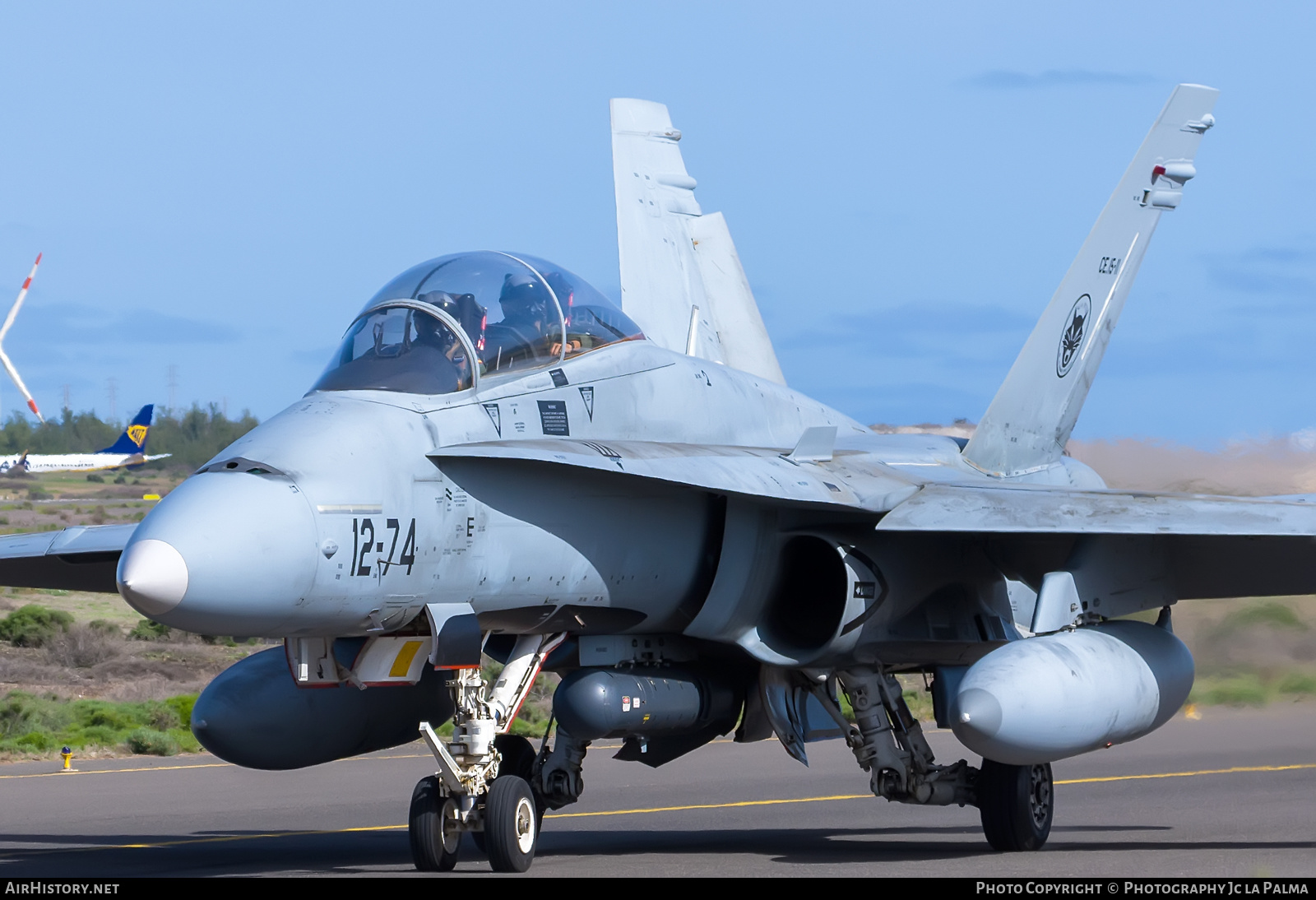 Aircraft Photo of CE15-11 | McDonnell Douglas EF-18B Hornet | Spain - Air Force | AirHistory.net #510557