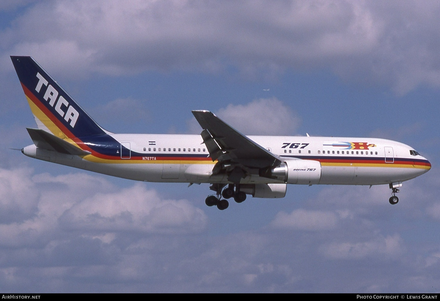 Aircraft Photo of N767TA | Boeing 767-2S1 | TACA - Transportes Aéreos Centro Americanos | AirHistory.net #510834