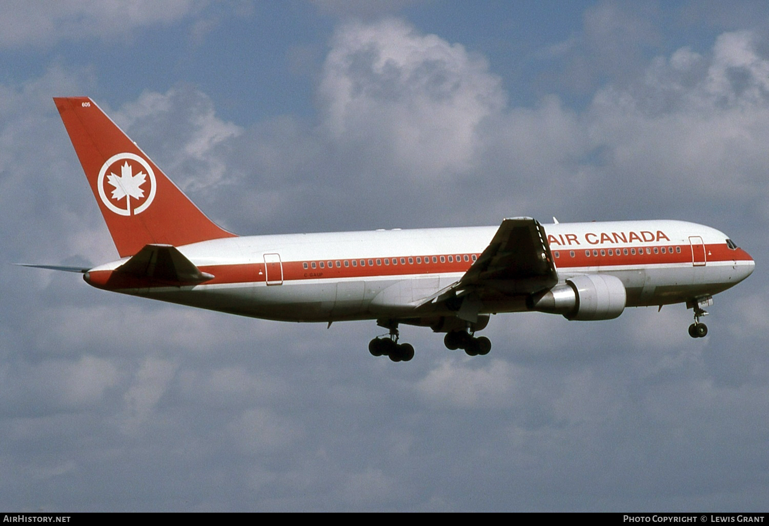 Aircraft Photo of C-GAUP | Boeing 767-233 | Air Canada | AirHistory.net #510887