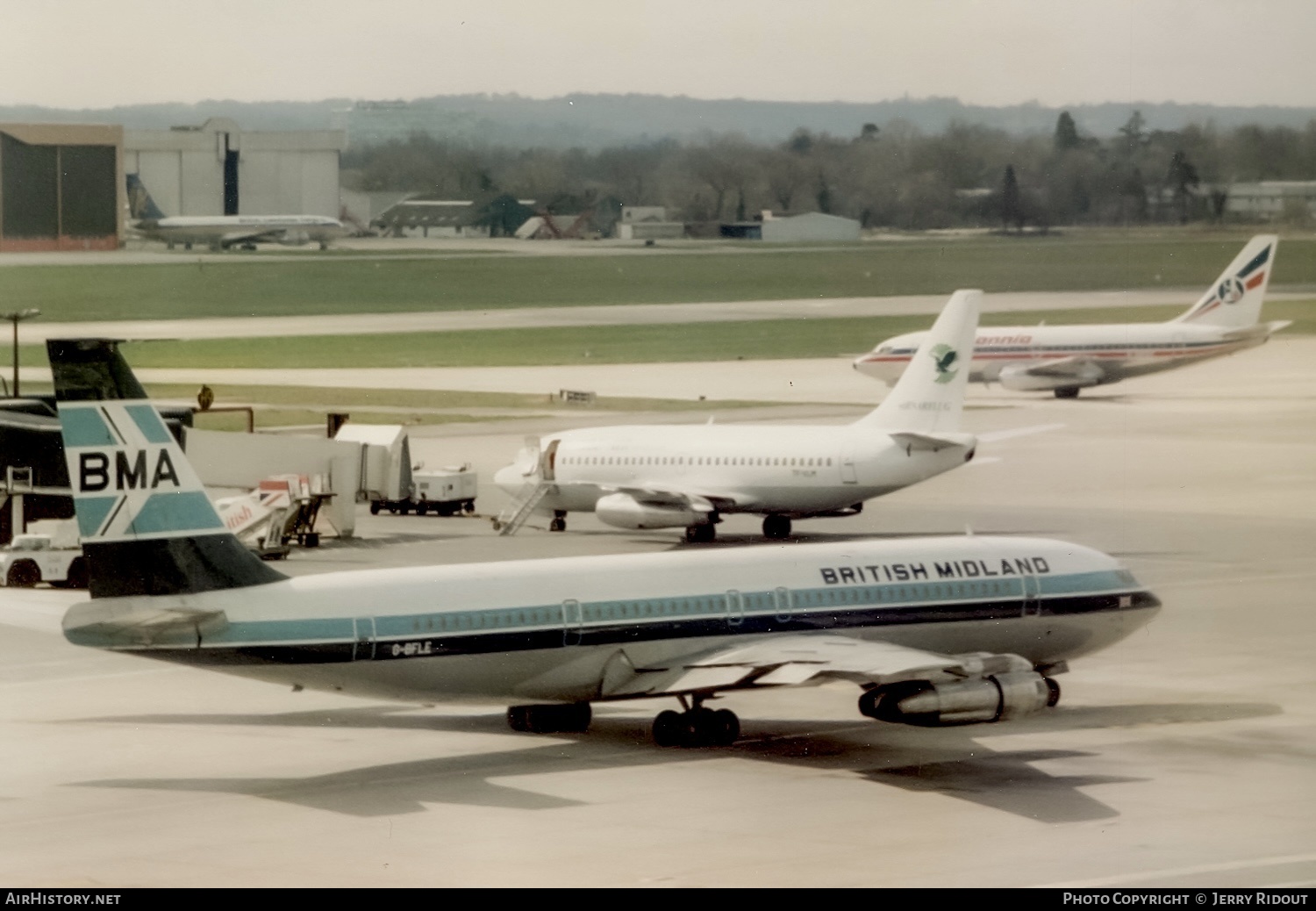 Aircraft Photo of G-BFLE | Boeing 707-338C | British Midland Airways - BMA | AirHistory.net #510908