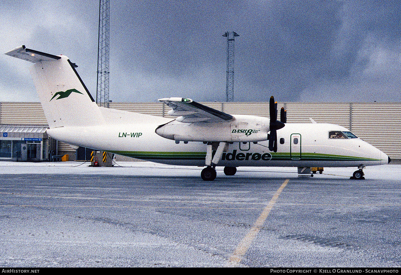 Aircraft Photo of LN-WIP | De Havilland Canada DHC-8-102 Dash 8 | Widerøe | AirHistory.net #510916