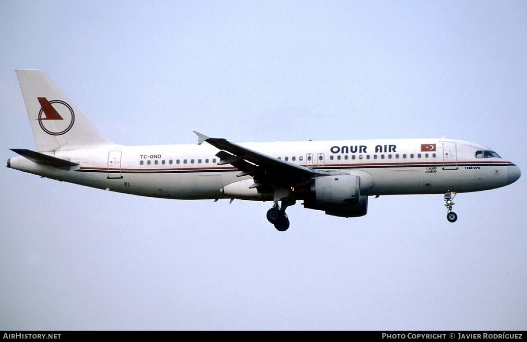 Aircraft Photo of TC-OND | Airbus A320-211 | Onur Air | AirHistory.net #511033