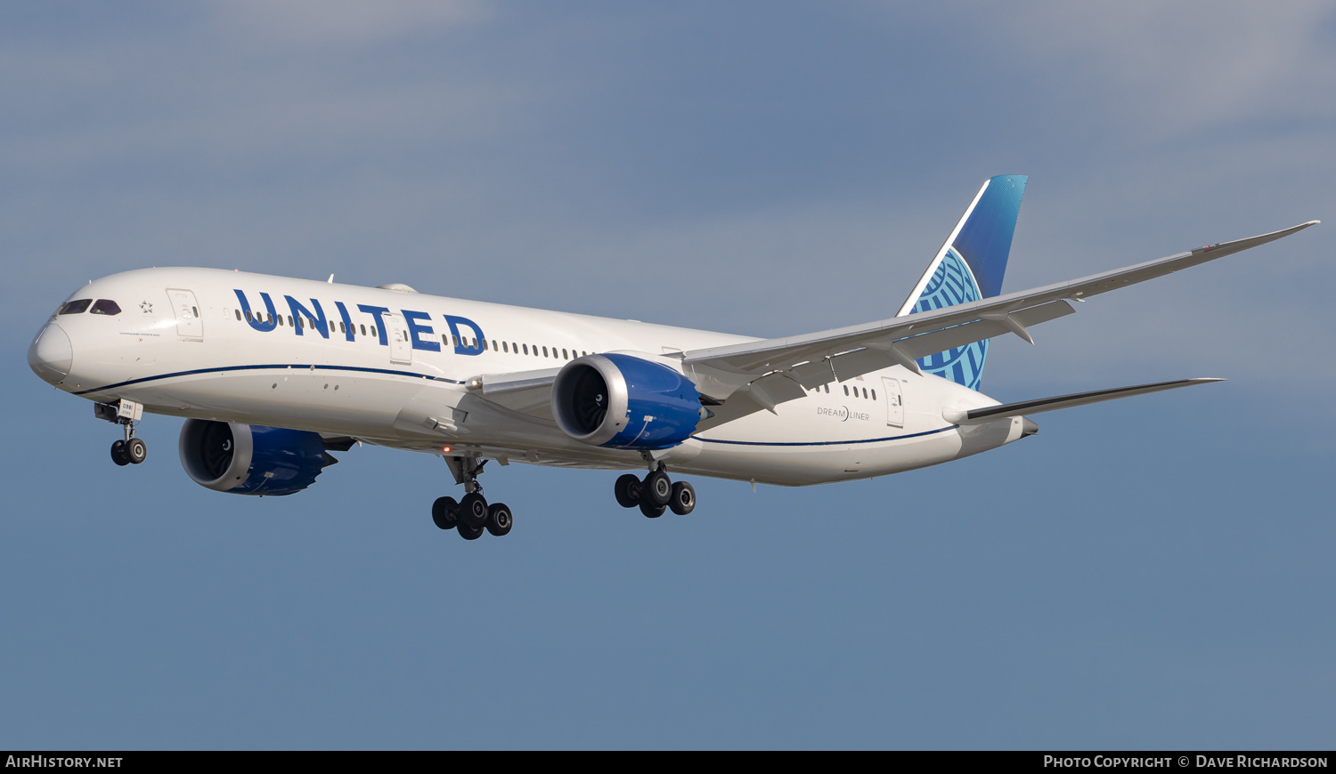 Aircraft Photo of N29981 | Boeing 787-9 Dreamliner | United Airlines | AirHistory.net #511079