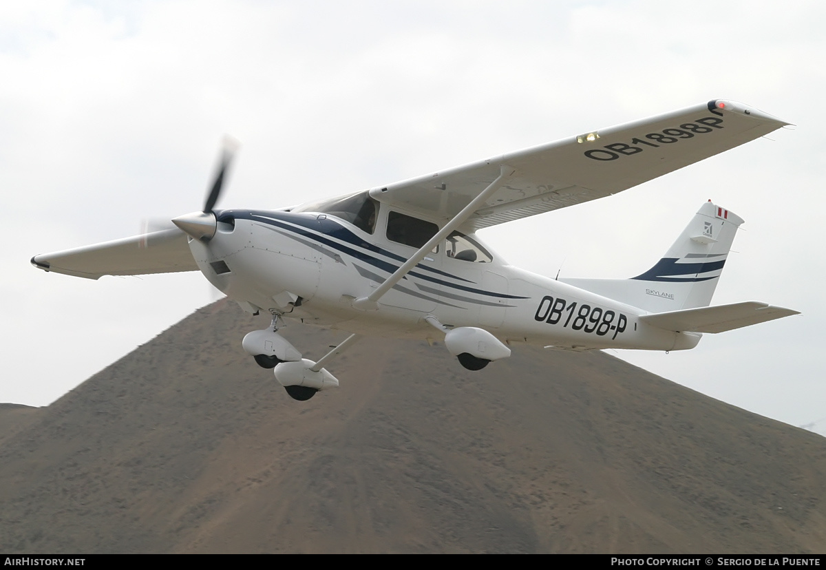 Aircraft Photo of OB-1898P | Cessna 182T Skylane | AirHistory.net #511140