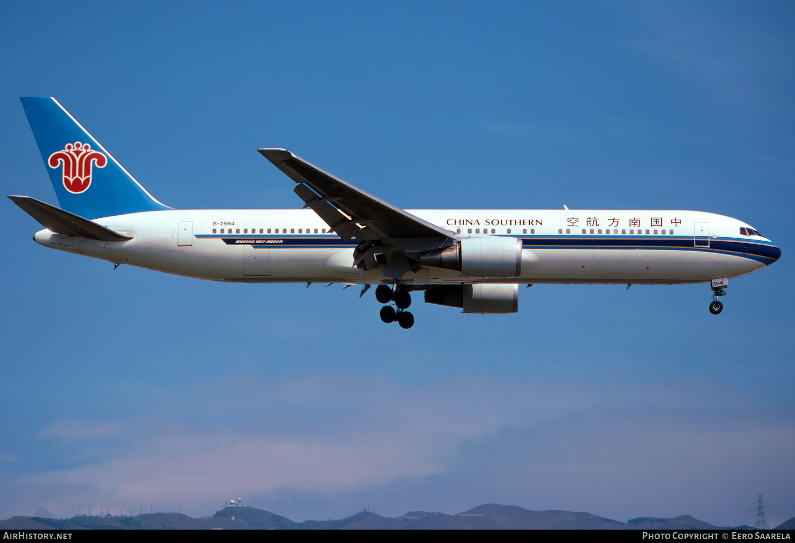 Aircraft Photo of B-2564 | Boeing 767-375/ER | China Southern Airlines | AirHistory.net #511141