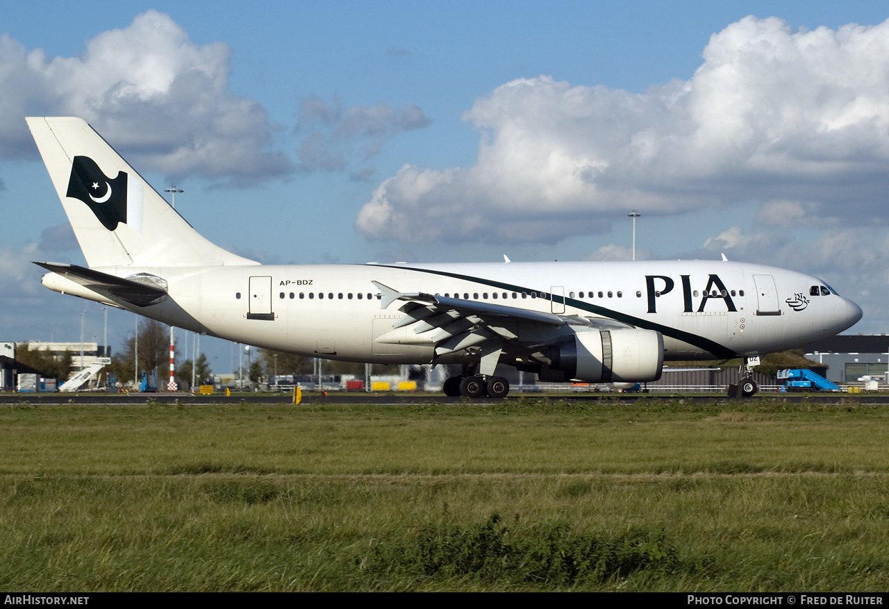Aircraft Photo of AP-BDZ | Airbus A310-308 | Pakistan International Airlines - PIA | AirHistory.net #511329