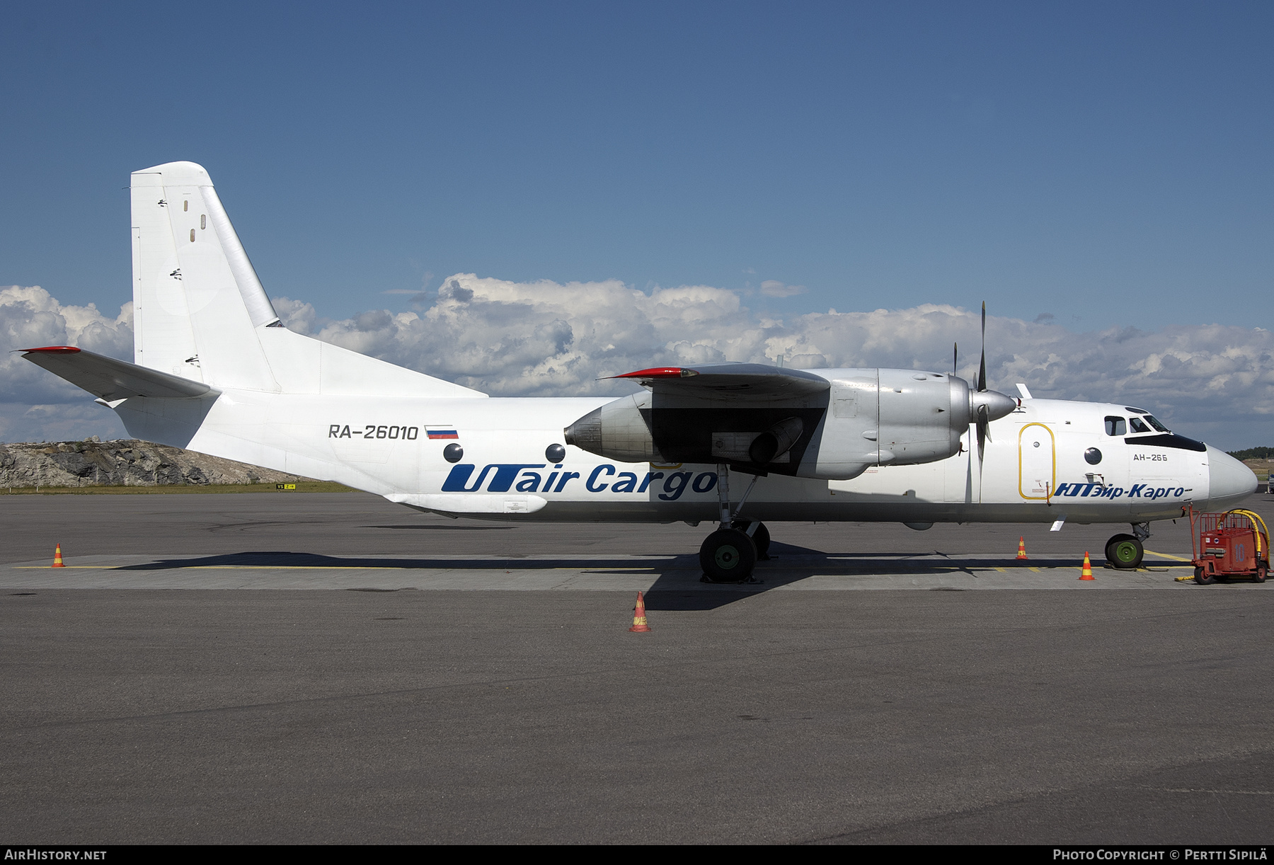 Aircraft Photo of RA-26010 | Antonov An-26B | UTair Cargo | AirHistory.net #511365